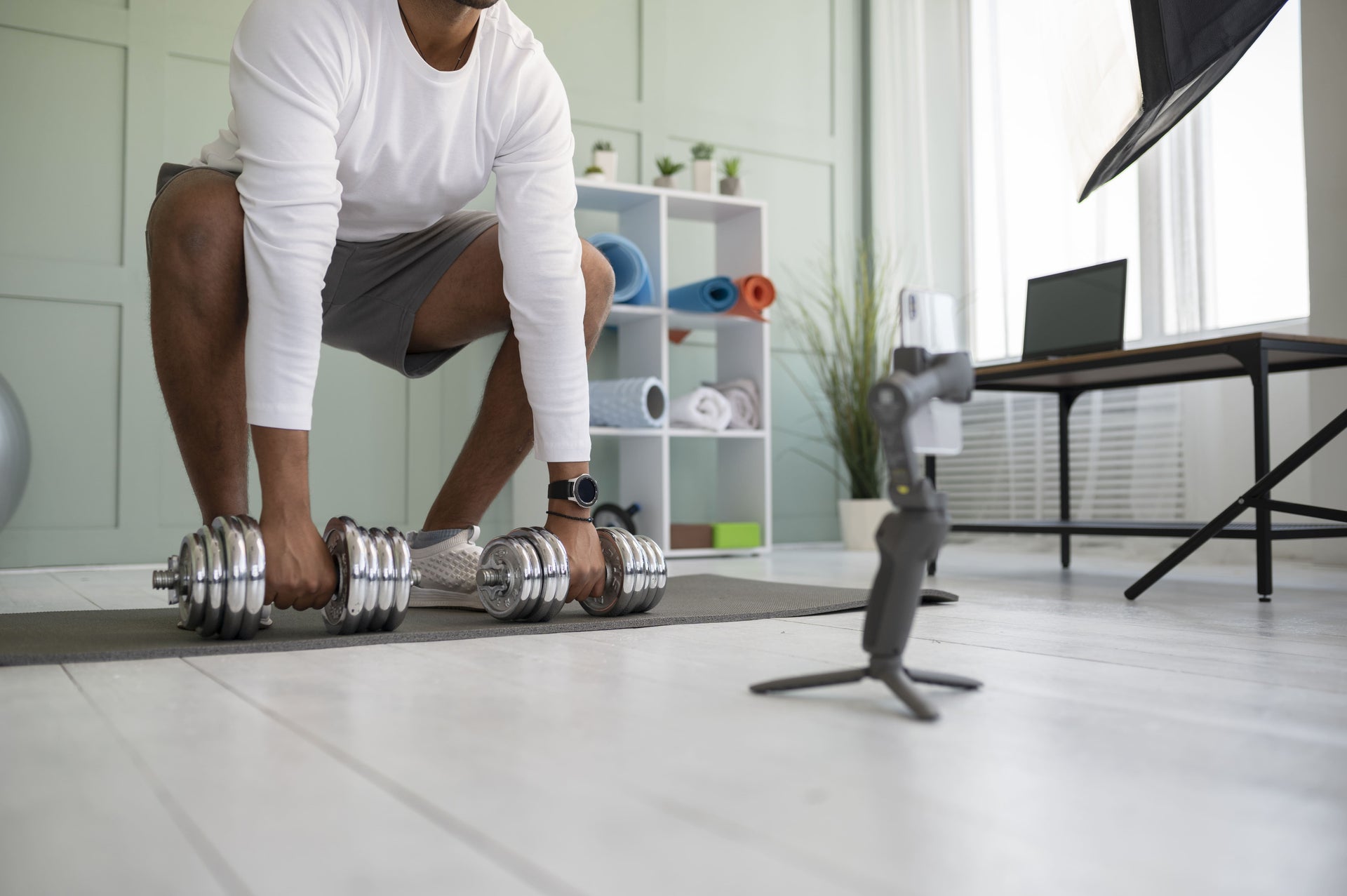 New Year Fitness Resolutions, how to Actually Stick to Home Workouts