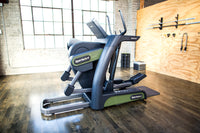 SportsArt G886 Cross Trainer –  Verso Status ECO-POWR Cross Trainer