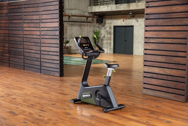 SportsArt G574U Elite ECO-POWR™ Upright Cycle