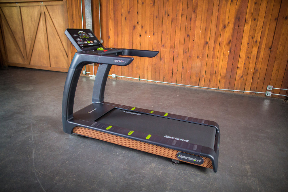SportsArt T676 Status ECO-NATURAL™ Commercial Treadmill