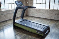 SportsArt G690 Verde Status ECO-POWR™ Treadmill – Premium Commercial Performance