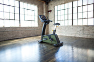 SportsArt G576U Status ECO-POWR™ Upright Cycle – Self‑Powered Commercial Bike with Enhanced Comfort & Durability