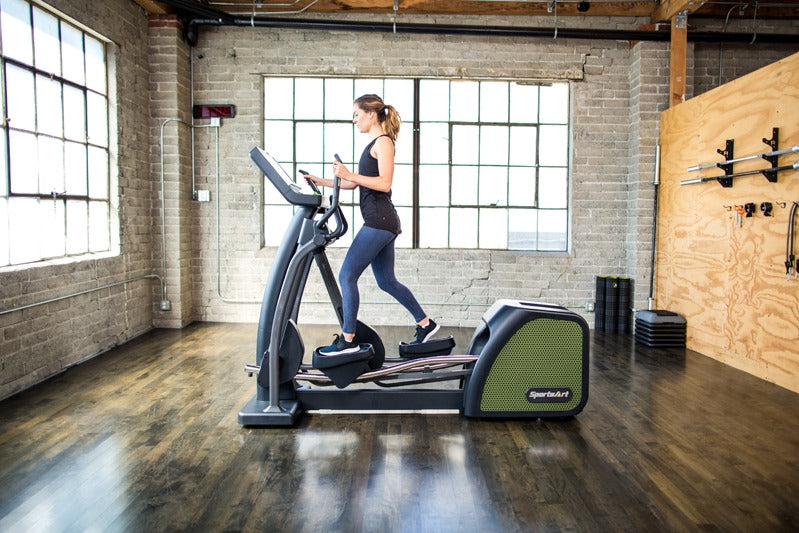 SportsArt – G876 status ECO-POWR elliptical front-drive commercial elliptical with Self-powered Technology.