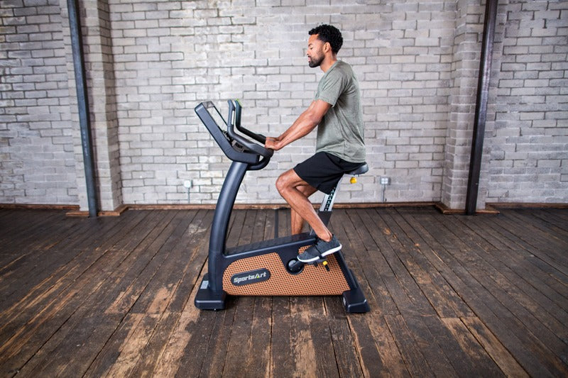 SportsArt C576U-16″ Status SENZA Upright Cycle with 16" Touchscreen