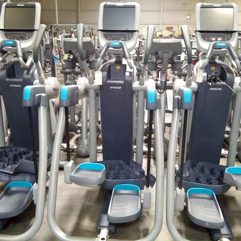 Precor AMT® - 885 with Open Stride™ Adaptive Motion Trainer®