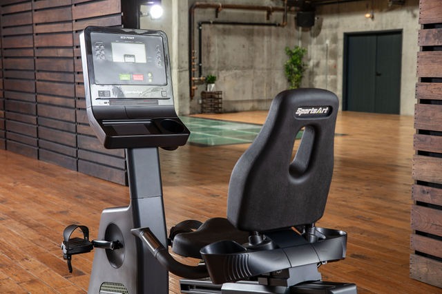 SportsArt G574R ECO-POWR Recumbent Cycle