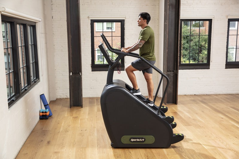 SportsArt G778 Status ECO-POWR™ Stepper – Self‑Powered Commercial Ergonomic Trainer