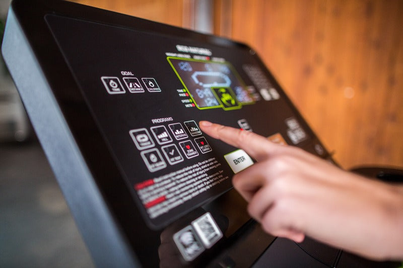 SportsArt T676 Status ECO-NATURAL™ Commercial Treadmill