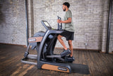 SportsArt V886-16″ Versa Cross Trainer