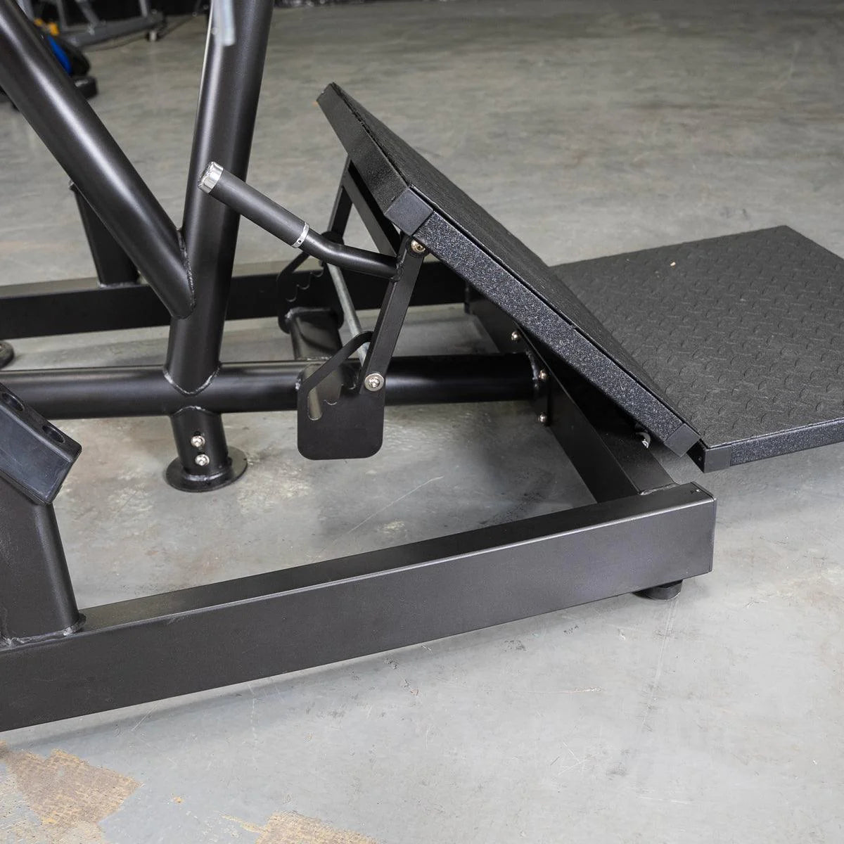 Power Leverage V2 Pendulum Squat - Muscle D Fitness