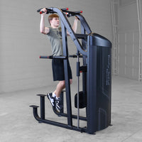 S2ACDX- Pro ClubLine  Vertical Knee Raise