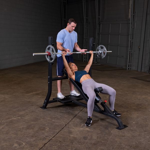 SOIB250- Pro ClubLine Incline Olympic Bench