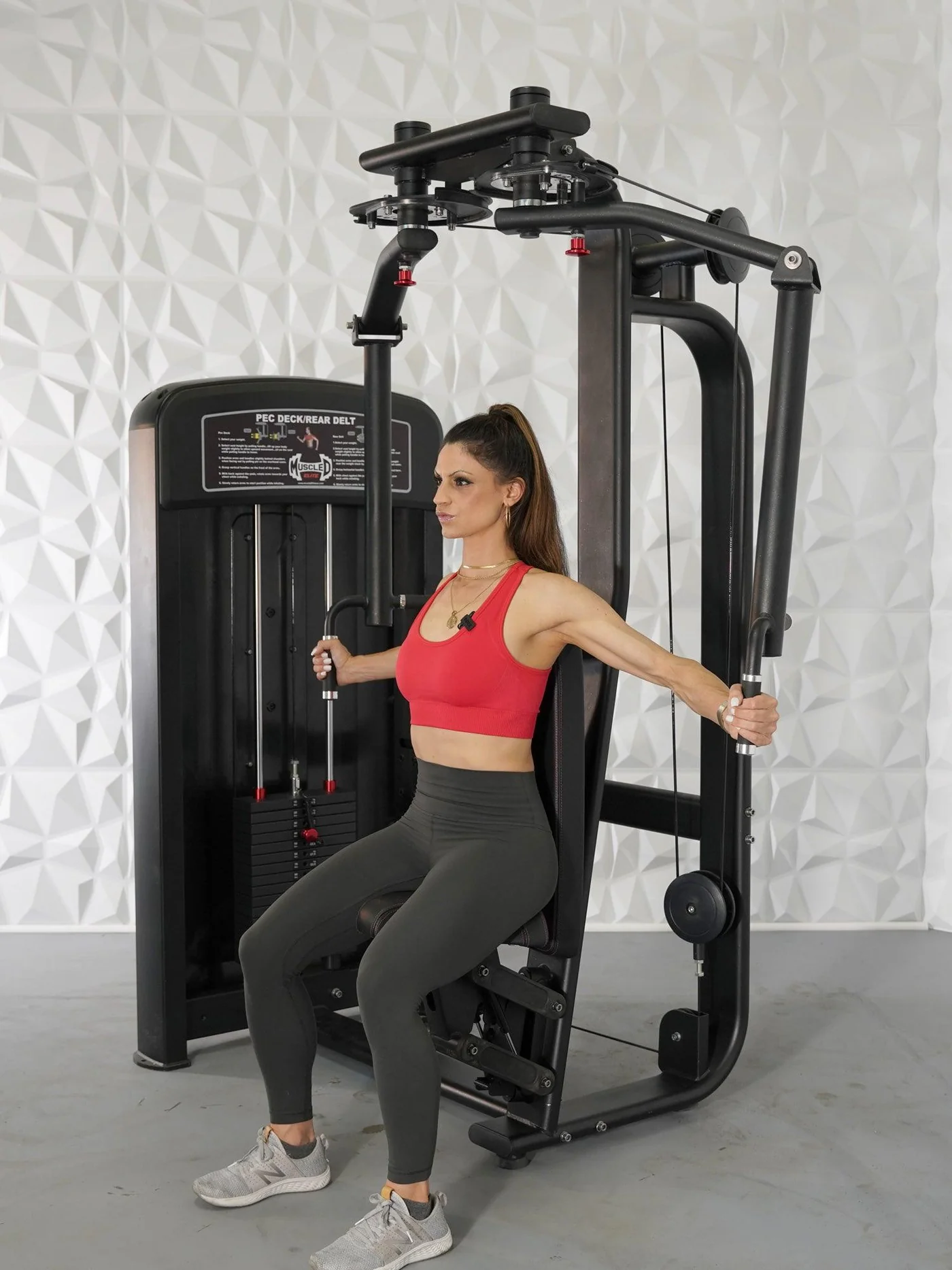 Elite Selectorized Pec Deck/Rear Delt - Muscle D Fitness - Commercial - Adjustable Seat - Pin Selectorized Chest / Back Combo